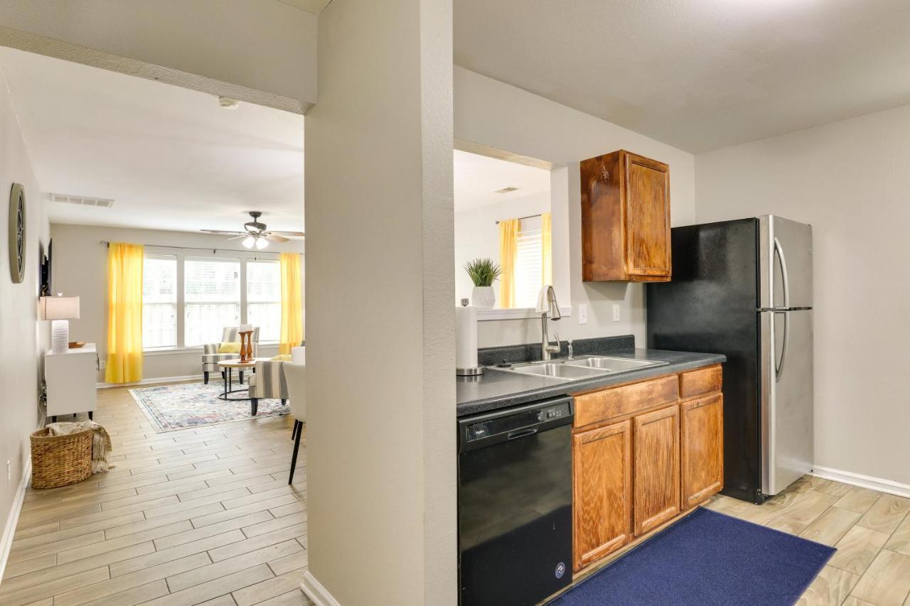 Charming North Charleston Townhome - Pets Welcome! エクステリア 写真