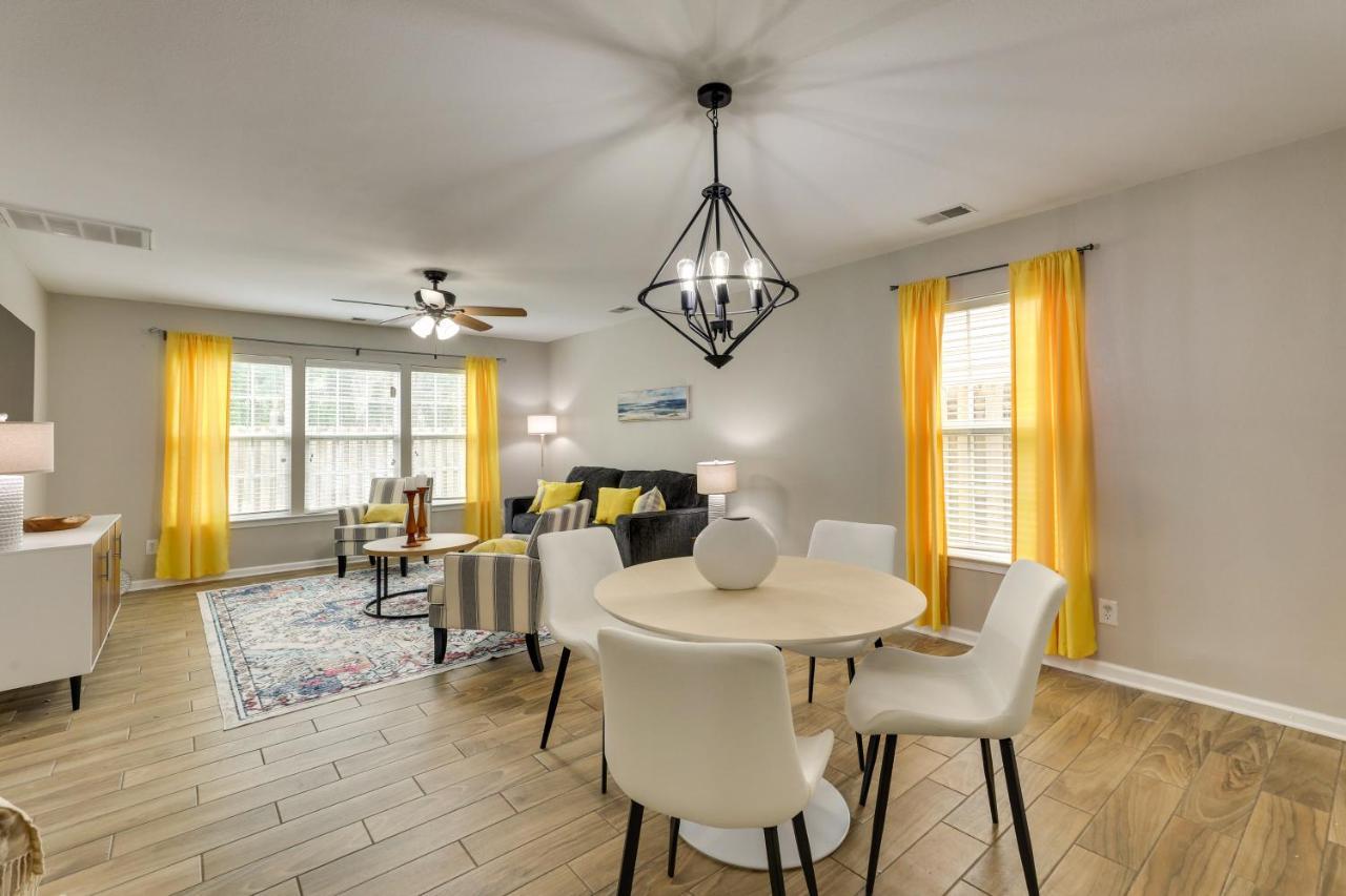 Charming North Charleston Townhome - Pets Welcome! エクステリア 写真