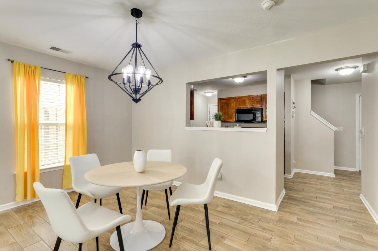Charming North Charleston Townhome - Pets Welcome! エクステリア 写真