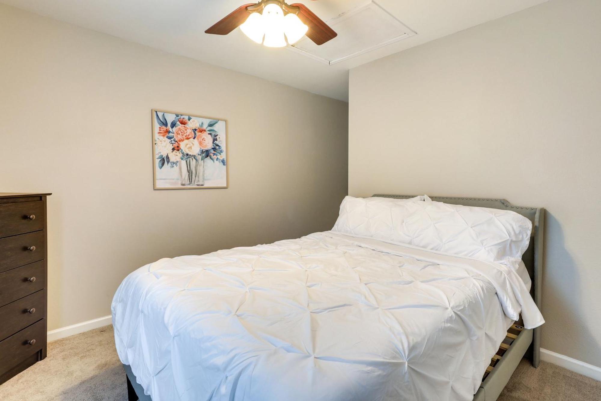 Charming North Charleston Townhome - Pets Welcome! エクステリア 写真